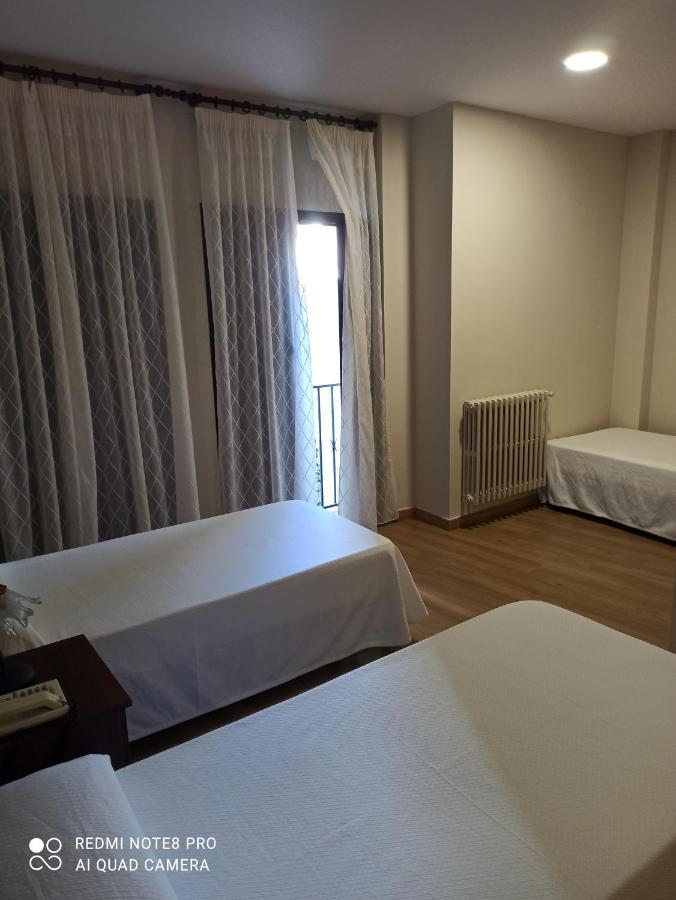 Priego de Córdoba Hosteria De Rafi מראה חיצוני תמונה